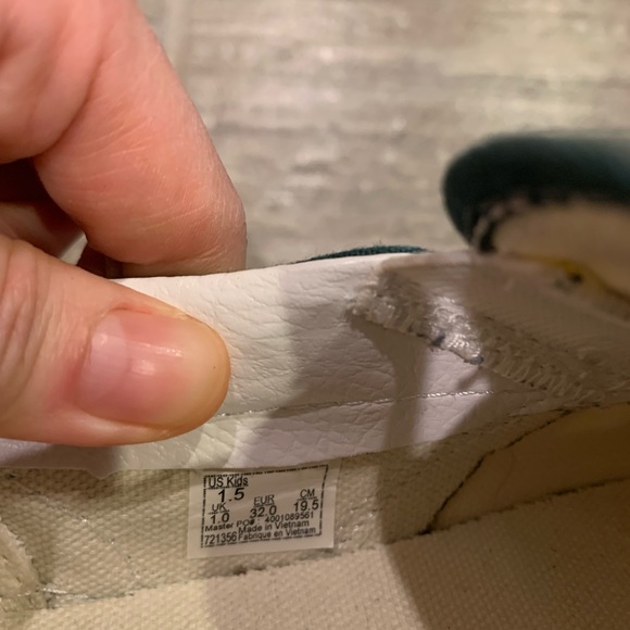 Van’s kids checkerboard slip on shoes - Picture 5 of 5